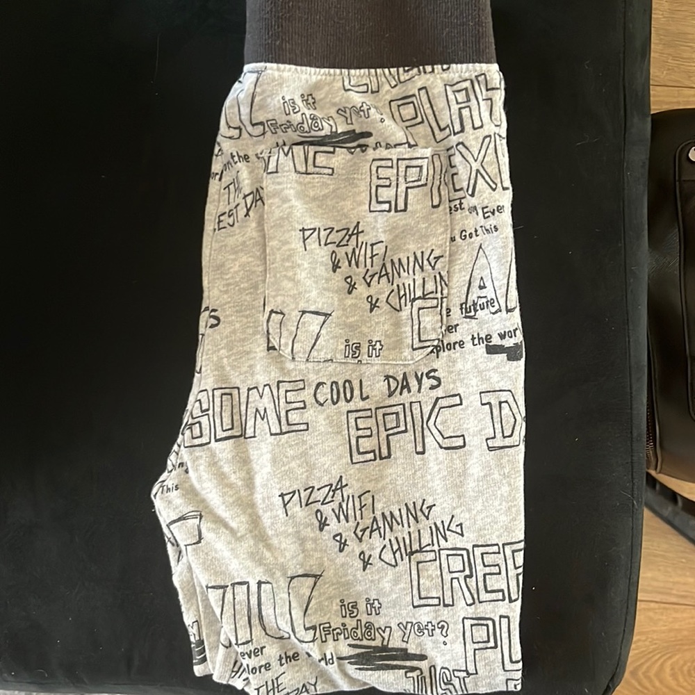 H&M pajama/ lounge boys pants size 10